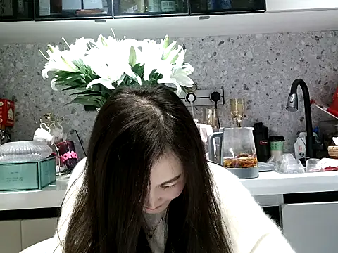 Monica8810 online show from December 16, 5:08 pm