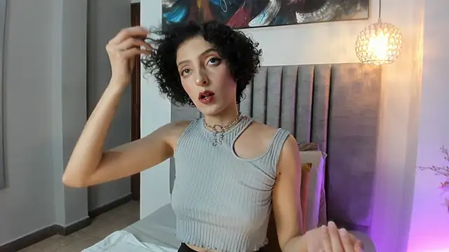 LyraVendrell online show from March 13, 7:37 pm