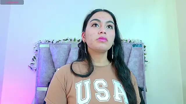 iris and damian online show from April 1, 5:21 pm