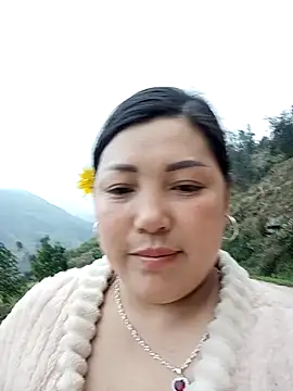 sary-hot2x online show from March 18, 11:04 am