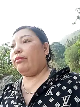 sary-hot2x online show from April 14, 10:04 am