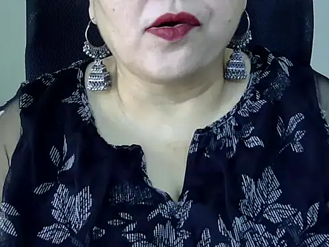 Soniya Sha online show from April 13, 8:15 am