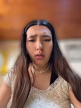 Alix Rousses21 online show from April 27, 3:09 pm