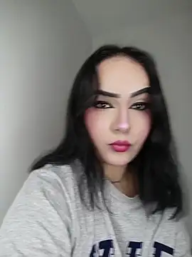 tiffanybrowm online show from March 25, 5:00 am