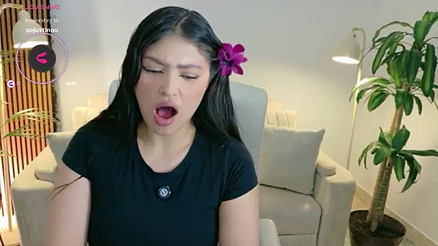 victoria   moon online show from May 31, 1:50 pm