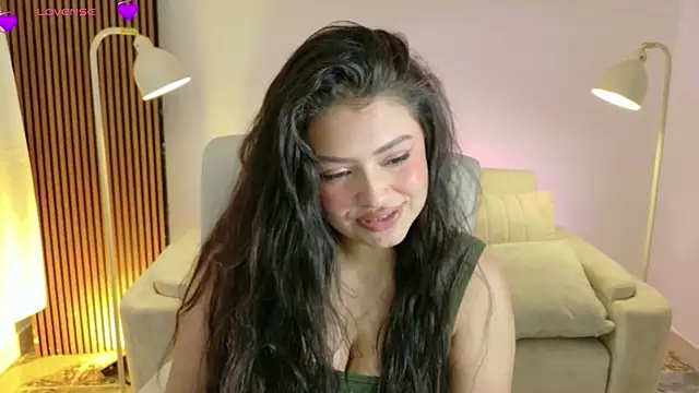 victoria   moon online show from March 31, 4:40 pm