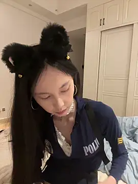 DD-52 online show from December 21, 2:21 pm