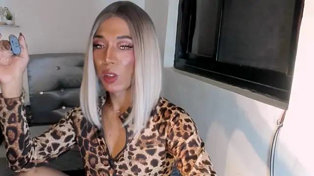 TsBlackHORSECOCKcalix online show from April 7, 4:31 pm