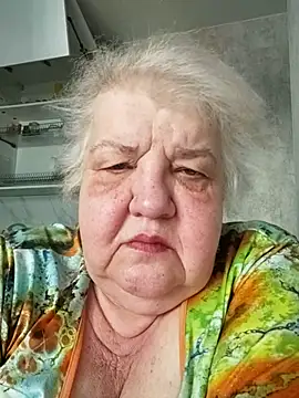 HapinessLovee online show from March 11, 9:24 am