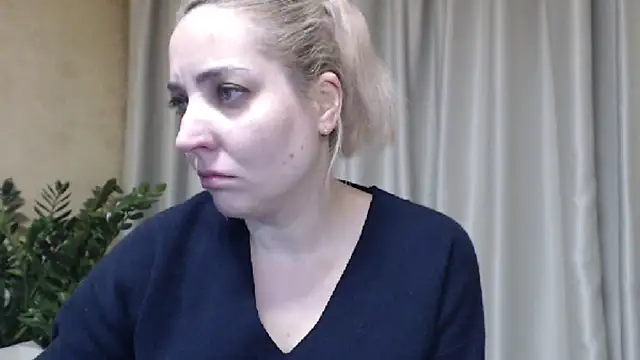 sweetpussy online show from January 10, 5:50 pm