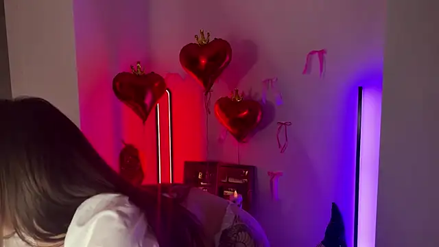 KittySasha online show from February 17, 4:39 pm