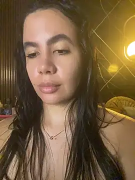 ValentinaEliot online show from April 9, 1:19 am