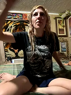 CelestialRuby online show from September 13, 7:38 am