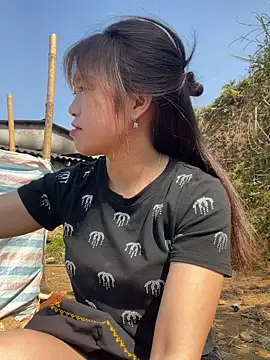 sofia-bae online show from March 1, 7:19 am