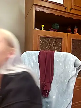 ChristinaWheeled11 online show from February 20, 2:51 pm