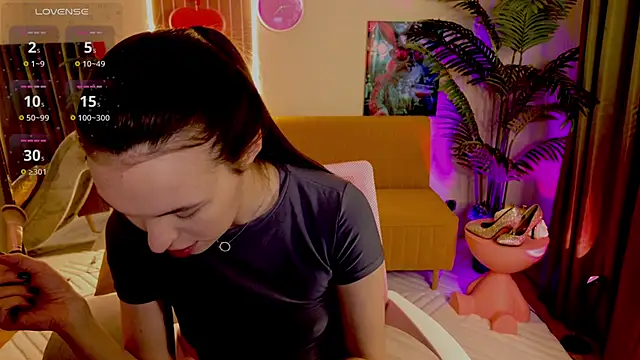 MaxinCarroll online show from March 11, 5:33 am