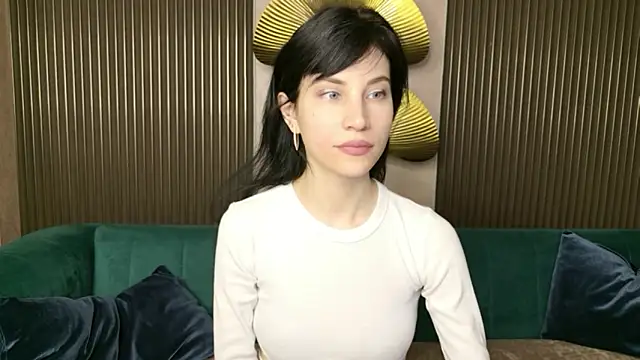 Dedra Dixon online show from April 1, 10:49 am