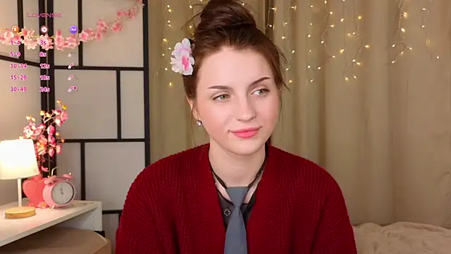 KathiGulston online show from April 11, 8:34 pm