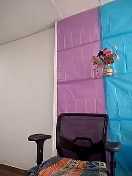 sharon G online show from April 4, 6:51 pm