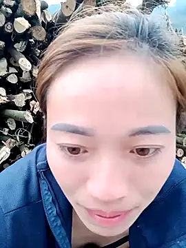 little-effy online show from January 19, 10:44 am