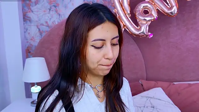 Celeste Clarke online show from February 19, 3:06 am