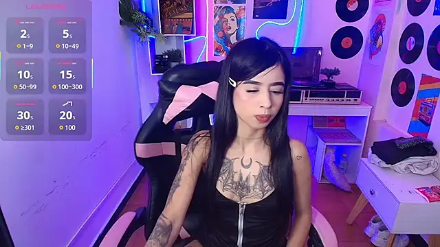 Bunny lexie online show from December 18, 12:10 pm