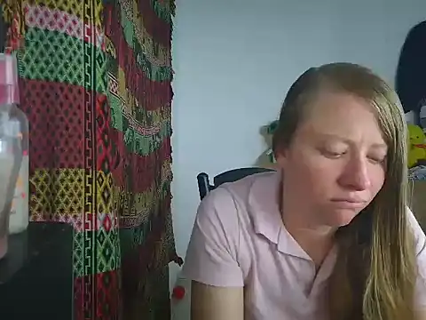 arianna blonde online show from March 29, 3:49 am