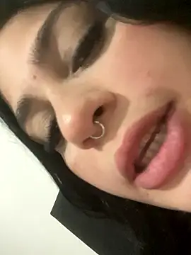 pudizinhaa  online show from January 13, 6:30 am