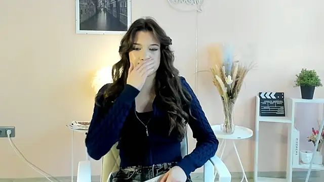 SherronRegler online show from December 21, 6:17 am