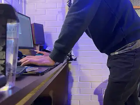 Nya Velvet online show from December 13, 9:54 pm