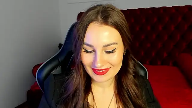 NoraFoxes online show from February 4, 6:49 am