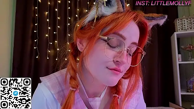 LittleFoxHole online show from July 5, 4:51 am