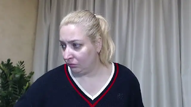 sweetpussy13 online show from May 10, 6:04 am