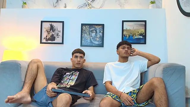 DIAMOND BLACKS online show from February 13, 7:43 am