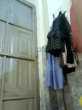 lavi-cute online show from February 5, 5:10 am