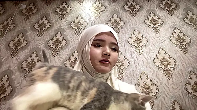 Katepleaurxo online show from February 2, 11:20 am