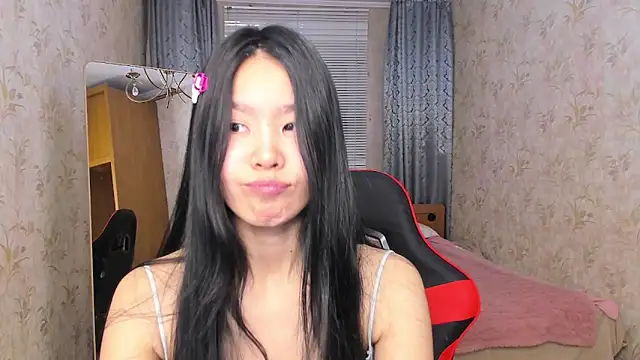 amiya cute online show from March 23, 6:47 pm