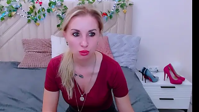 Hanna--Sweet online show from April 3, 4:38 pm