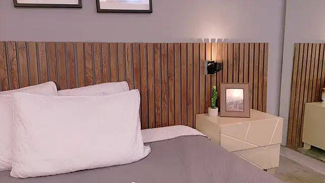 Mia Bellefort online show from March 31, 8:42 pm