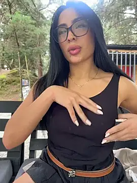 ValeriaTorress  online show from April 29, 6:46 pm