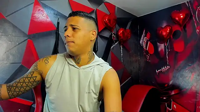 Hot Boys 69 online show from February 26, 12:04 pm