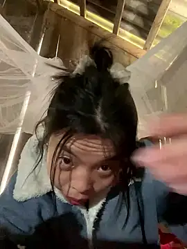 lux-su online show from January 7, 5:33 am