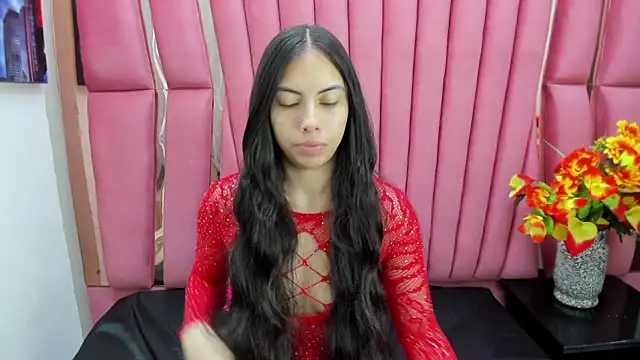 Alana Hotterr online show from February 28, 4:56 am