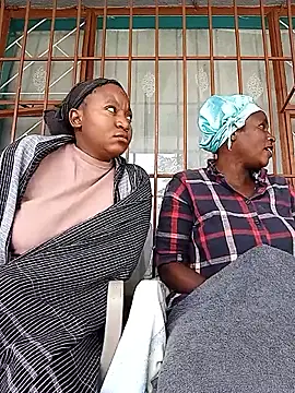 SweetHotPussy 99 online show from March 22, 9:48 am