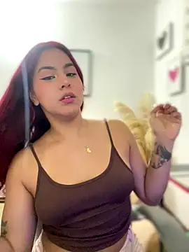 Zarahs Blare1 online show from December 22, 2:36 am