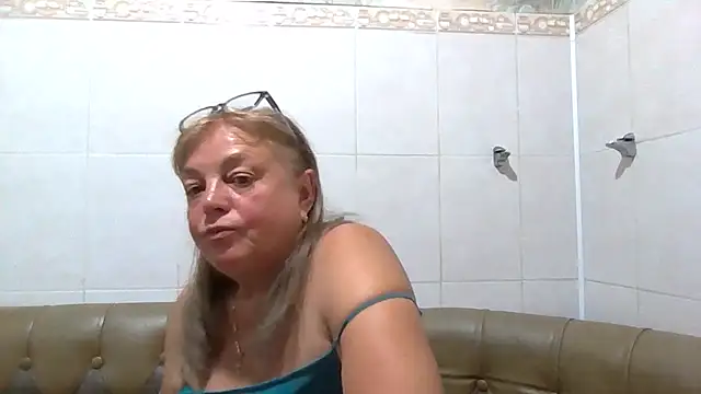 LinaLight88 online show from July 3, 9:21 pm