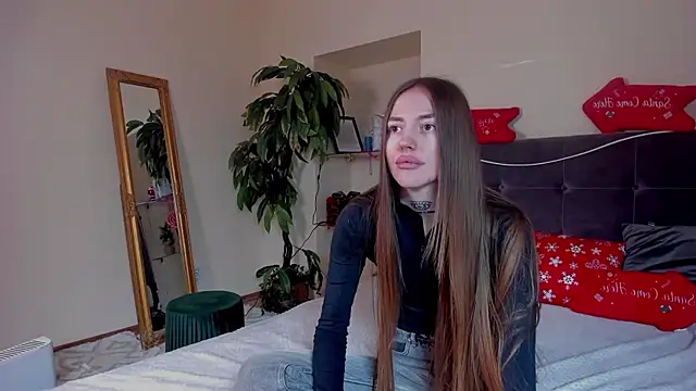 AdrianaCult online show from January 15, 7:25 am