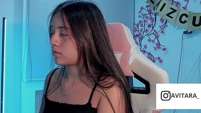 vanesita  online show from February 16, 2:11 am