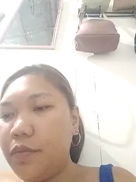 XxSexyPinay4uxX online show from April 29, 3:37 pm