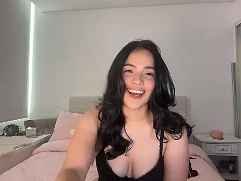 Victoria Poet online show from January 8, 1:26 pm